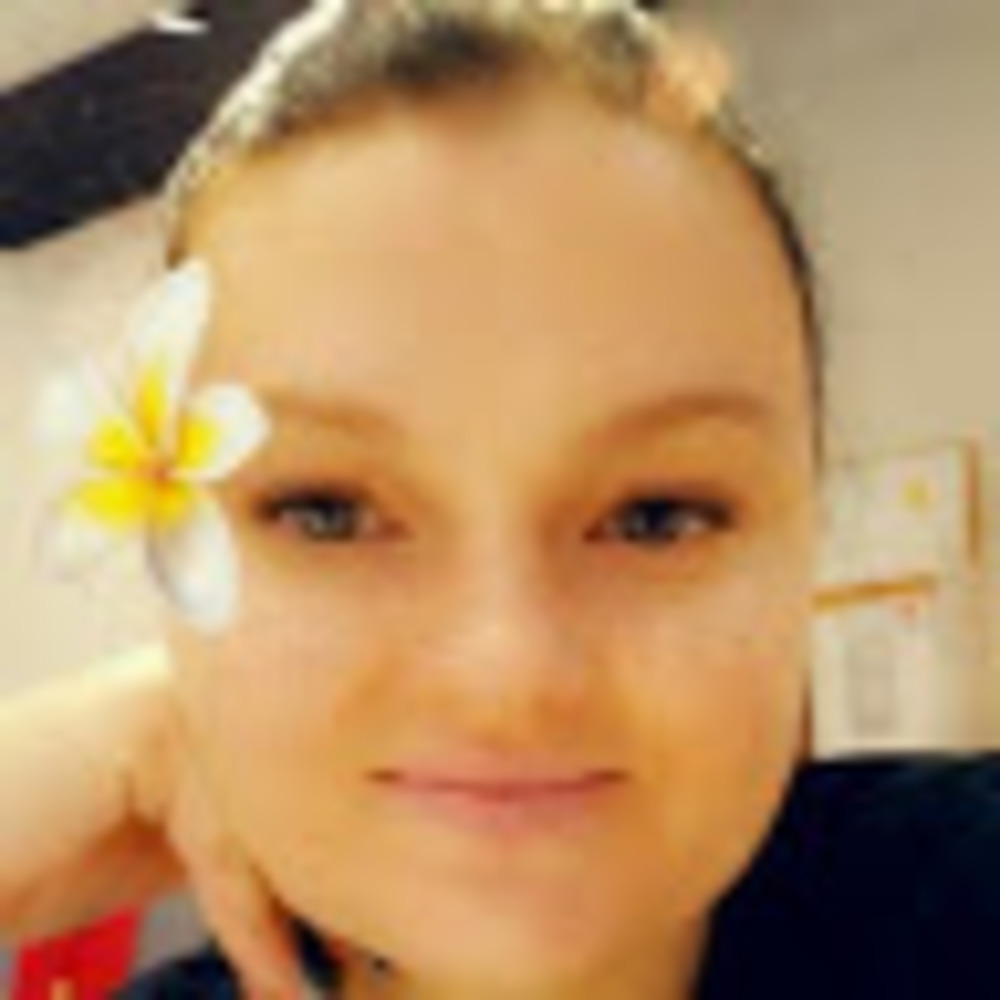 Meet your Posher, Natasha